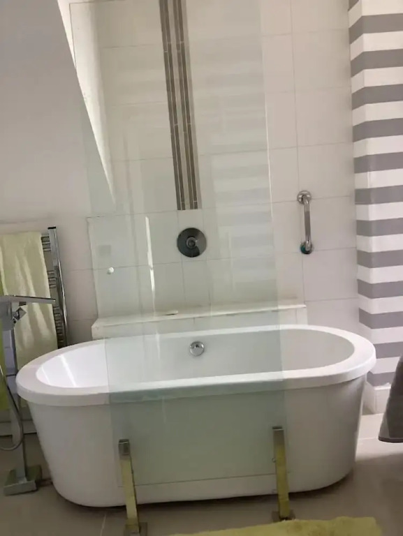 Barra da Tijuca 2 Bedroom Apartment on the Beach