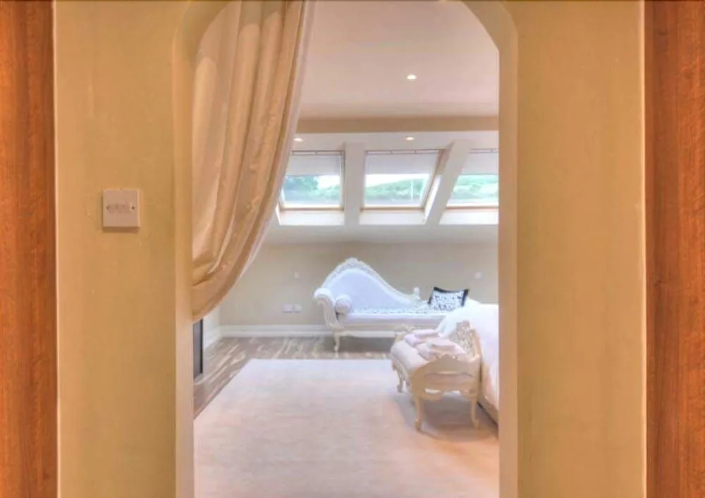 Lakeview Lodge Exclusive Home on the Blessington Lake