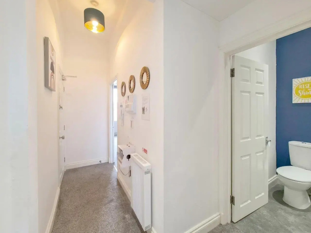 Brand New 2 Bedroom Regency Apartment In Cheltenham Town Centre - Sleeps Up To 6