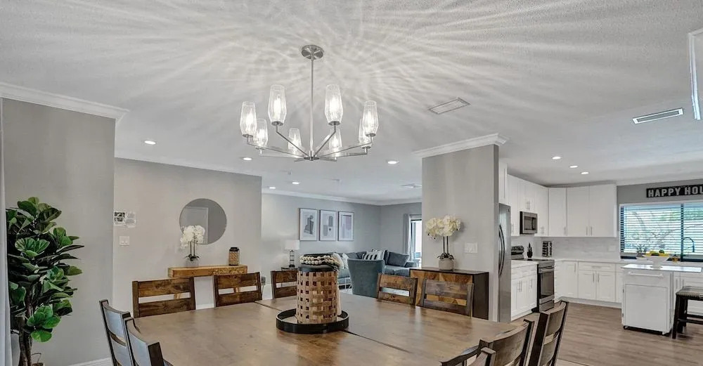 Family vacation 5 Br with Heated Pool