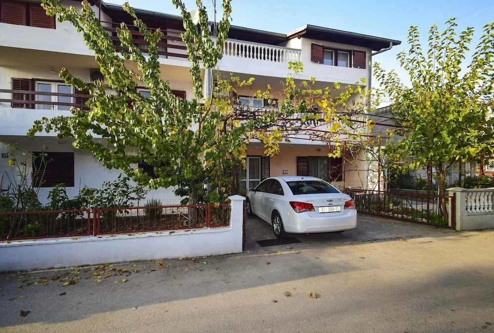 Apartments Pesic / Two Bedroom A2