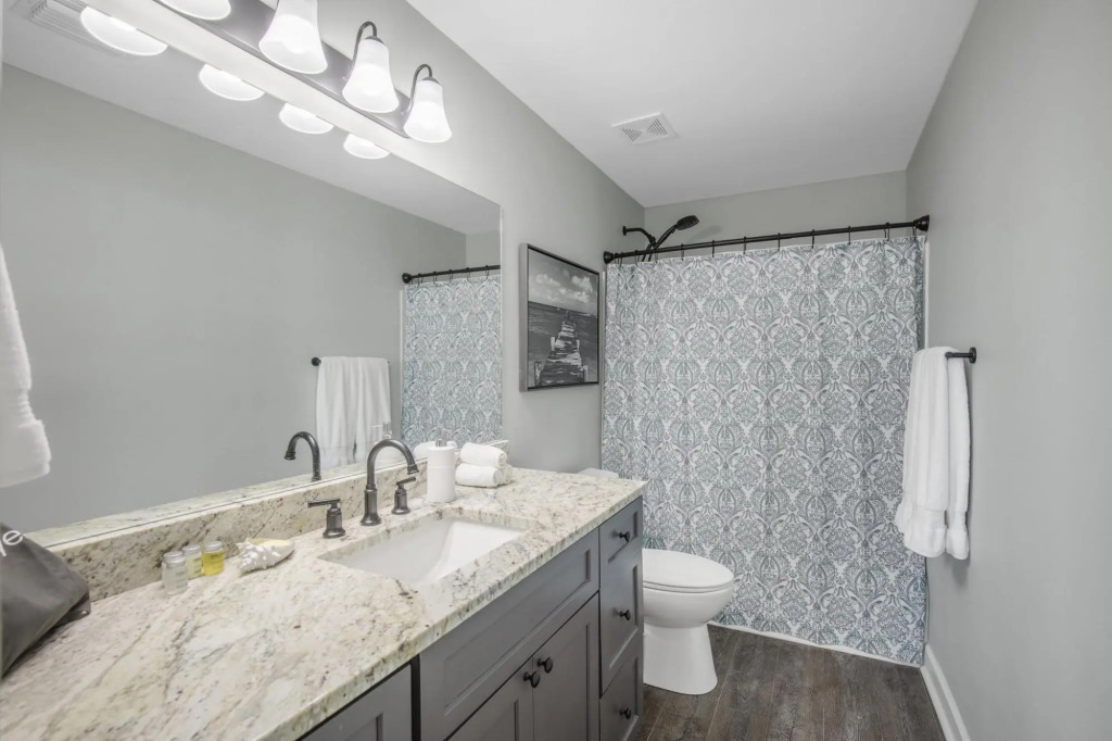 Updated Condo In Fort Morgan, Boat Slip And Pool