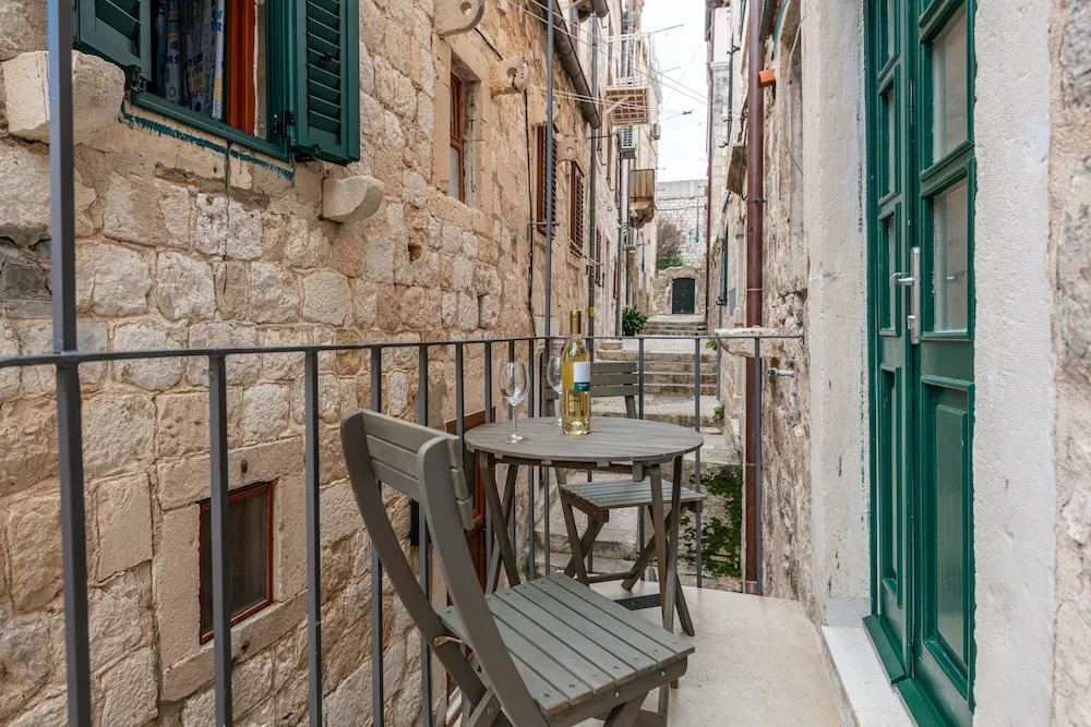 MIRABILIS - studio apartment - Old Town