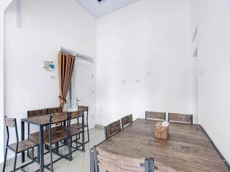 Hotel O Sukarame Near Imanuel Hospital Way Halim Formerly Hotel Griya Bawean