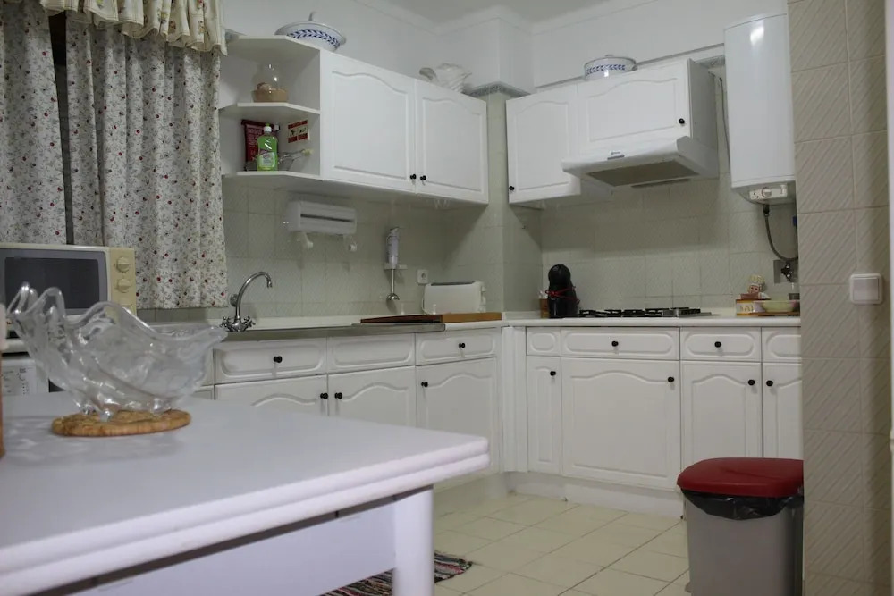Beautiful Apartment in Quarteira with Beach View