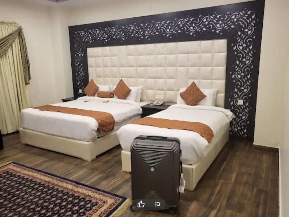 Hotel Home
