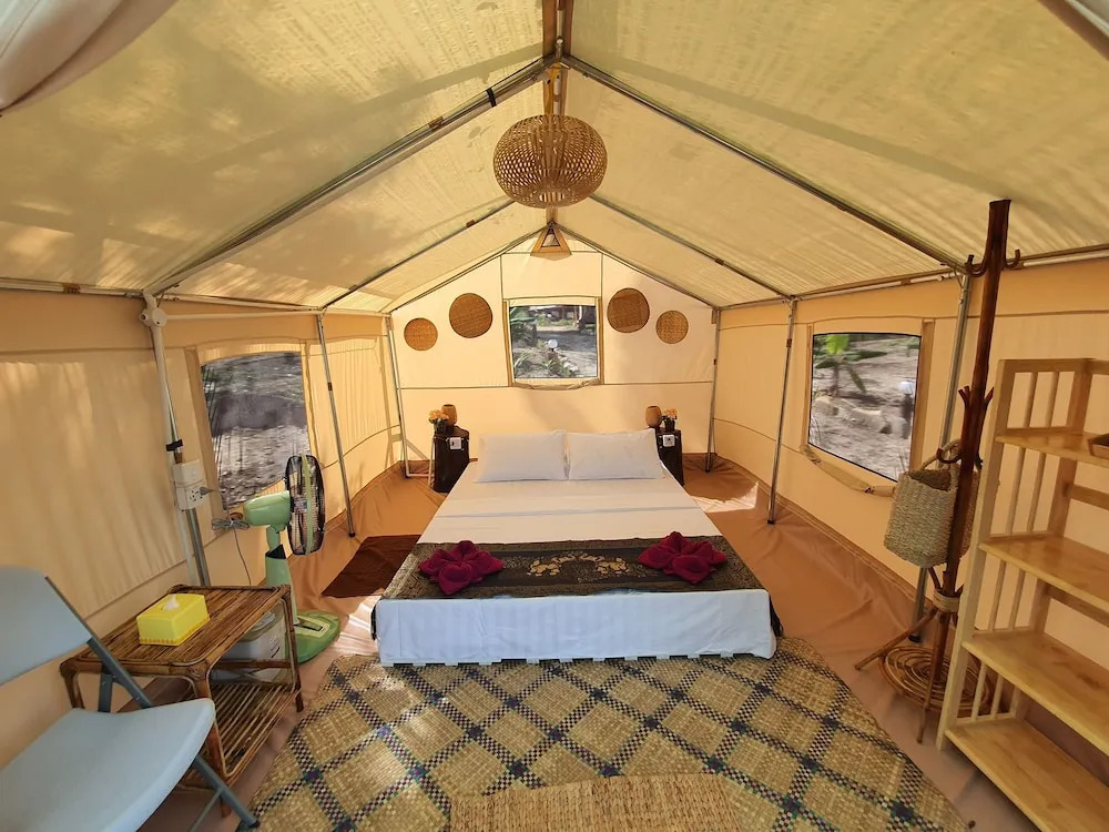 4k Camp Koh Rong