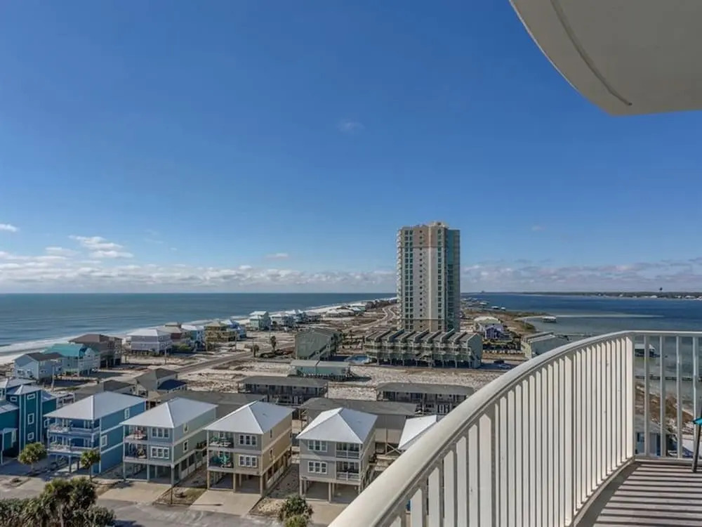 Lagoon Tower 1001 by Meyer Vacation Rentals