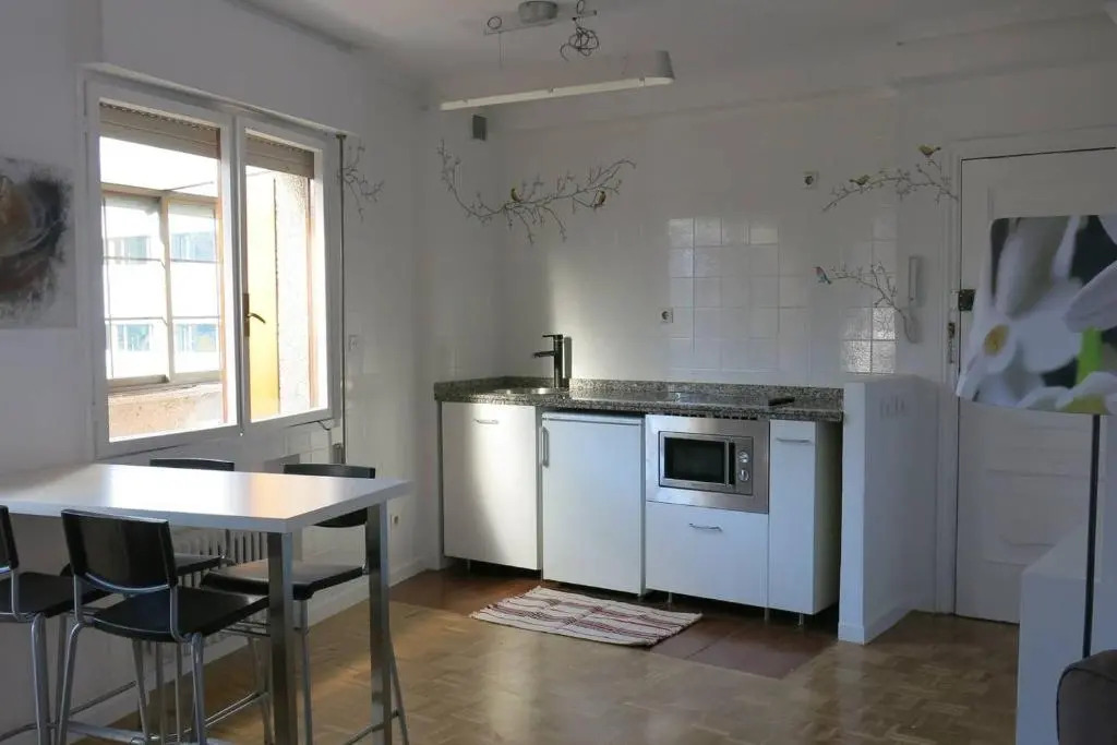 Maravillosa vivienda uso turistico con Parking VUT 921 AS