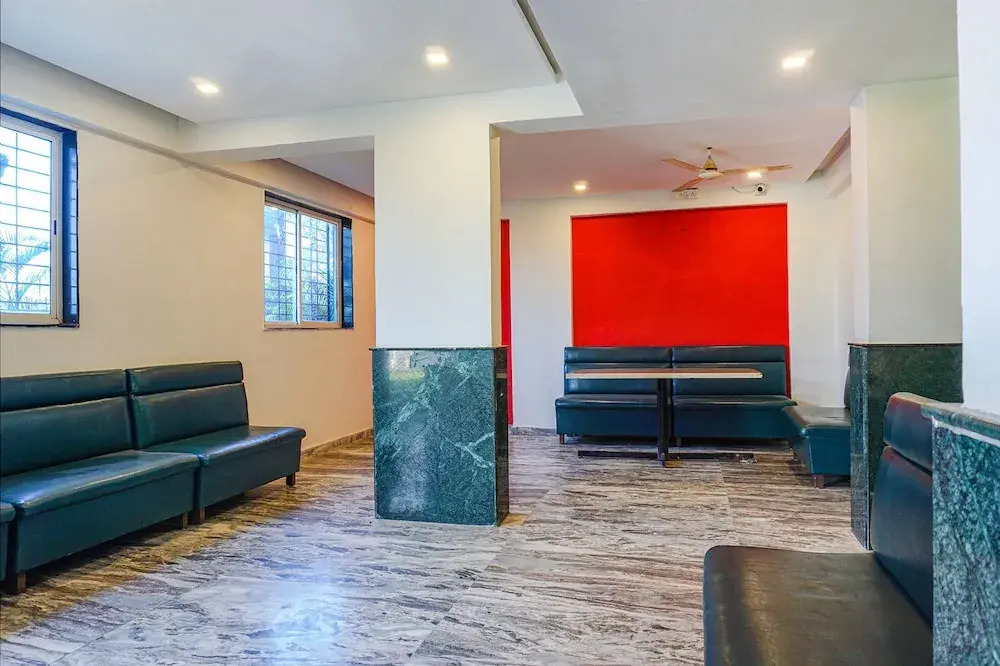 FabHotel Gokul Lodge