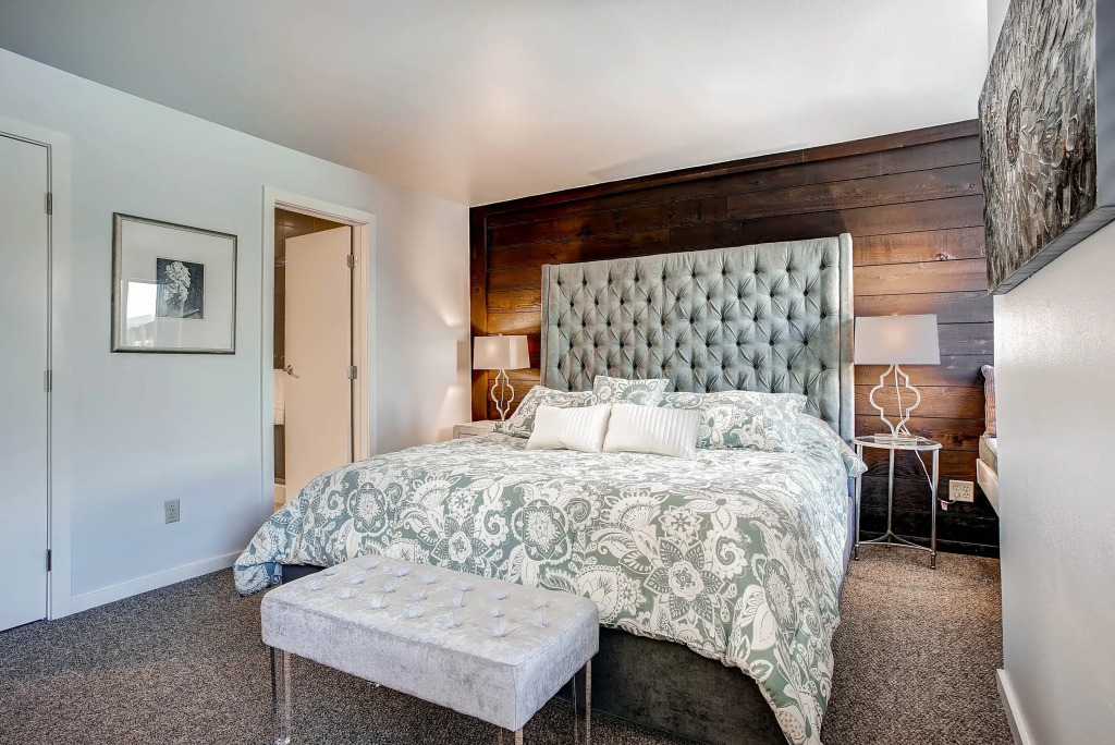 Ski Tip by Summit County Mountain Retreats