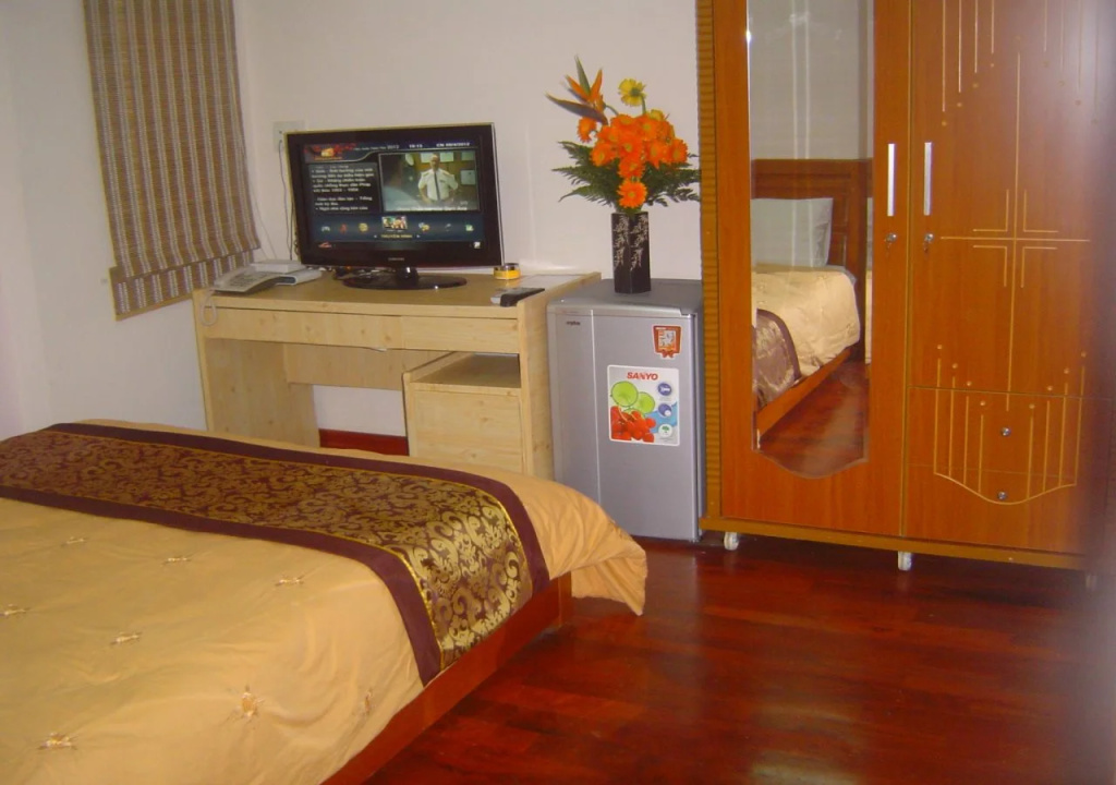 The Marble Mountain Hotel