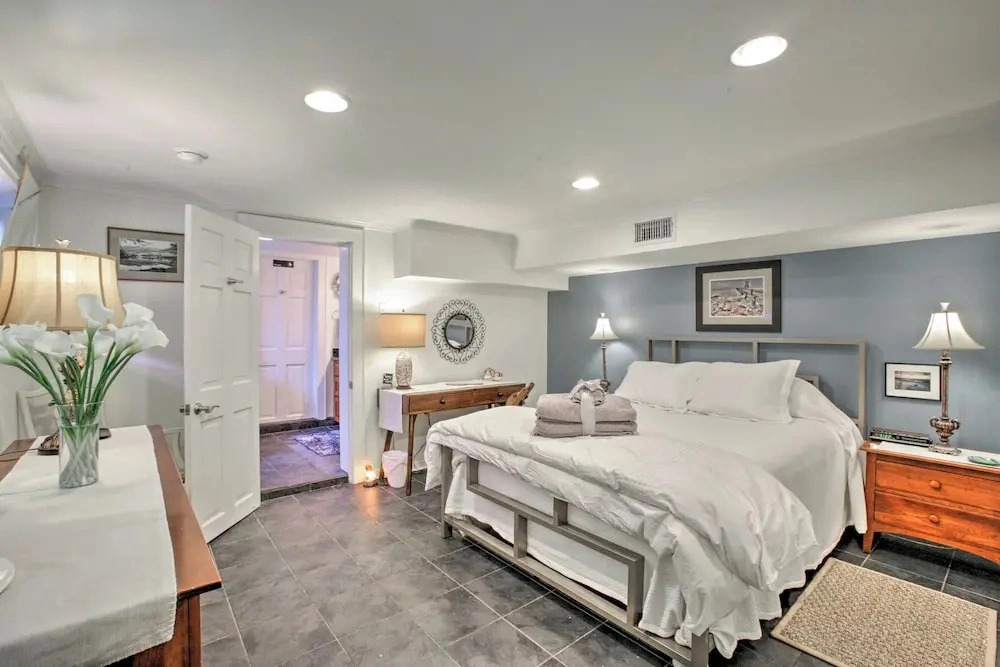 4 Mi to French Quarter: Nola Apt w/ Garden Patio