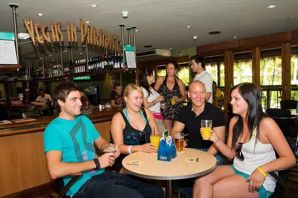 Islander Backpackers Resort