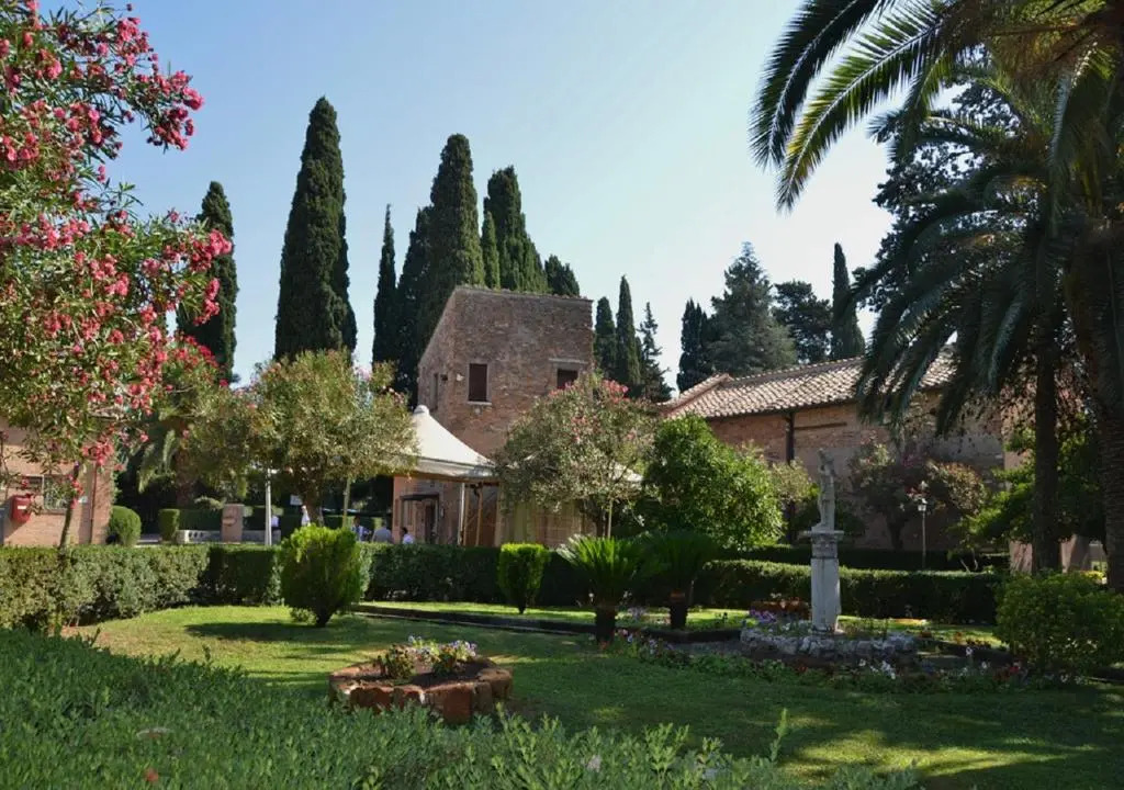 Regal House Roma Navigatori 23