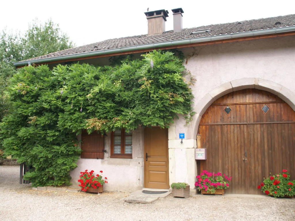 Holiday Home in La Chapelle with Garden