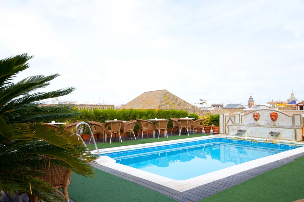 Hotel Doña María