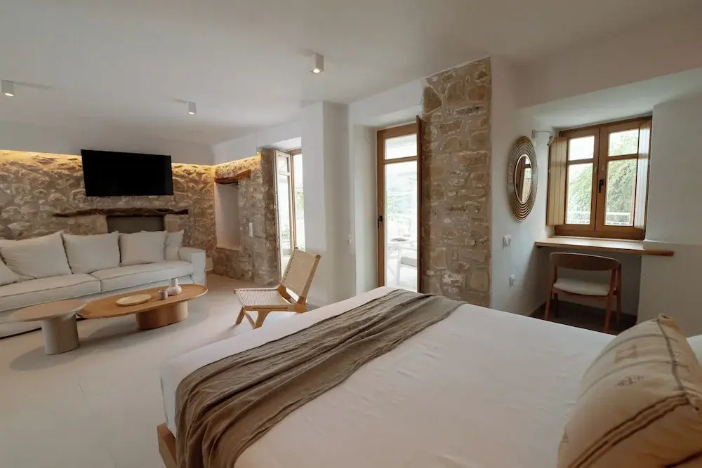 Oceanis Suites Living Parga