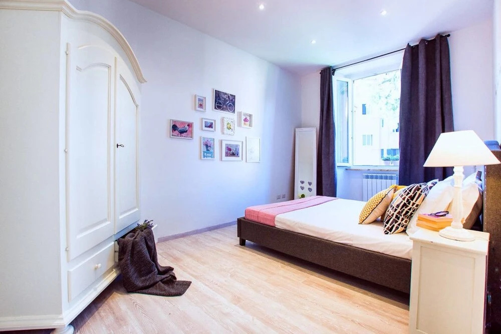 Romantic Flat With Large Terrace Close to S. Peter