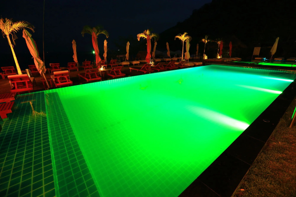 Sanae Beach Hua Hin