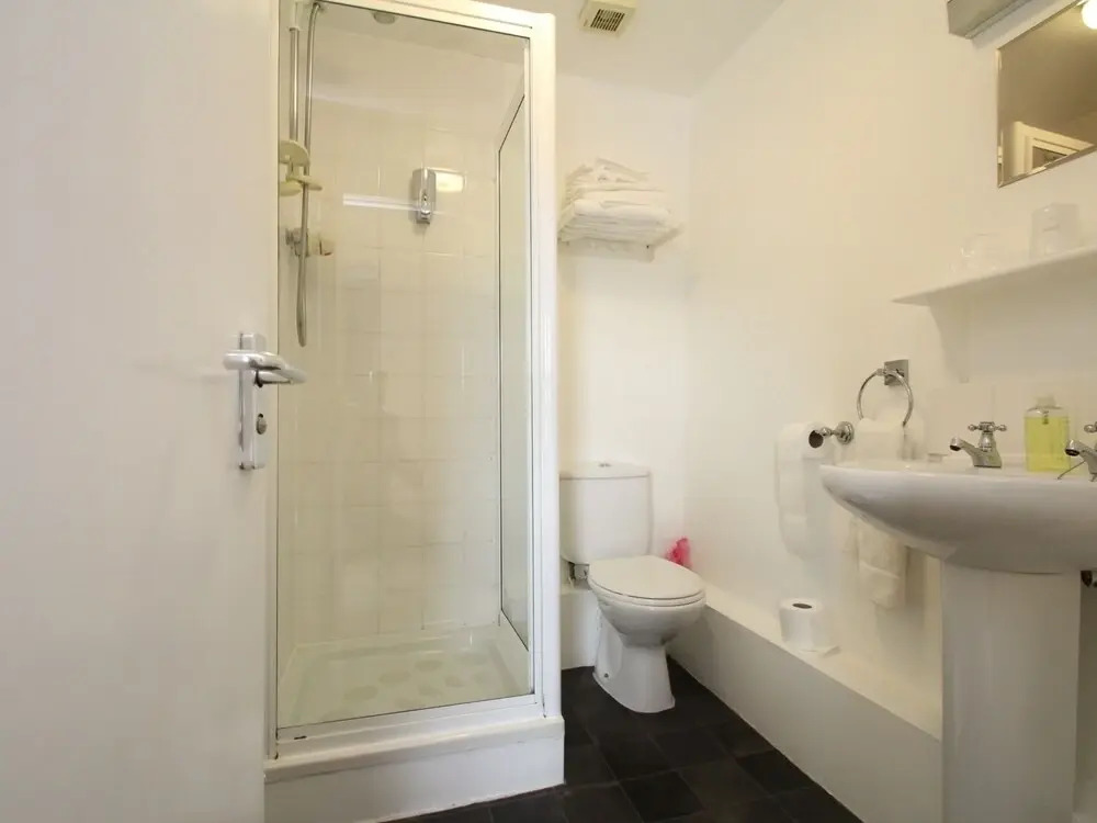 Acorn Guest House