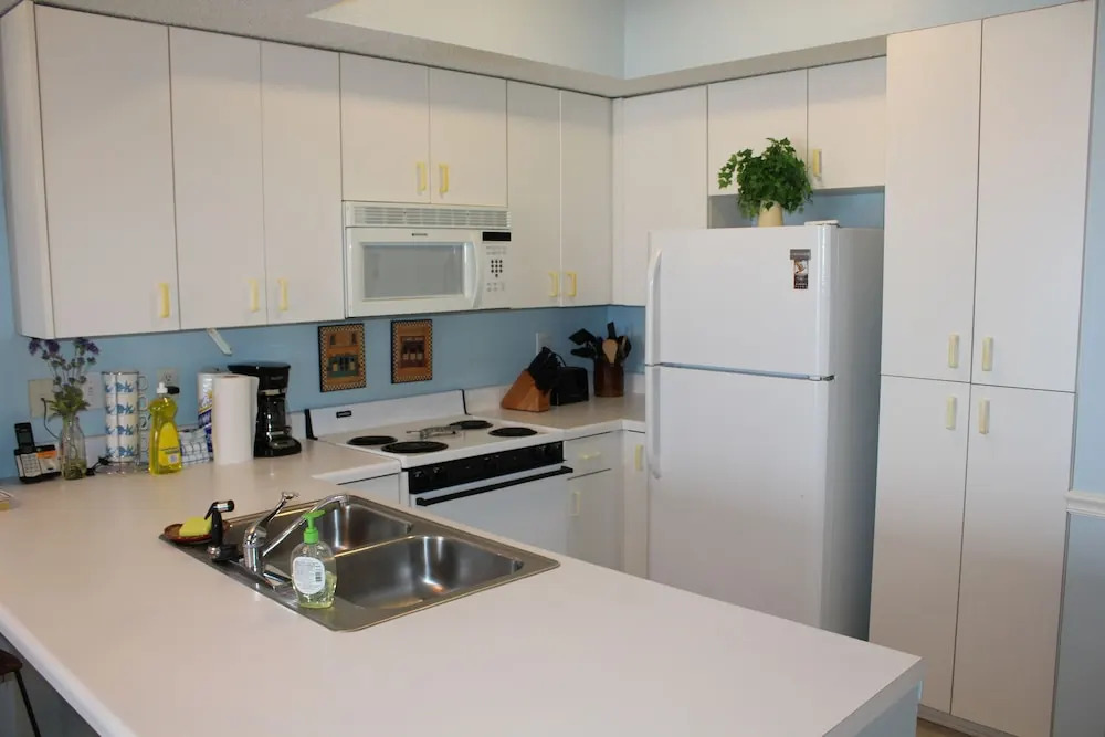 Tidewater 803 - 1 Br Condo