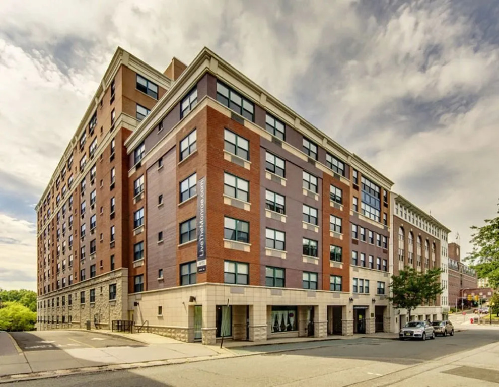 Global Luxury Suites at Monroe