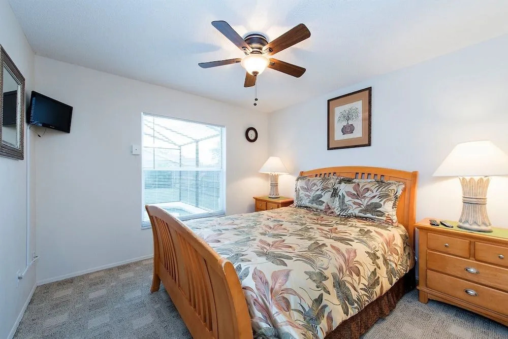 Fenced Yard, Private Pool, Close to Disney!!