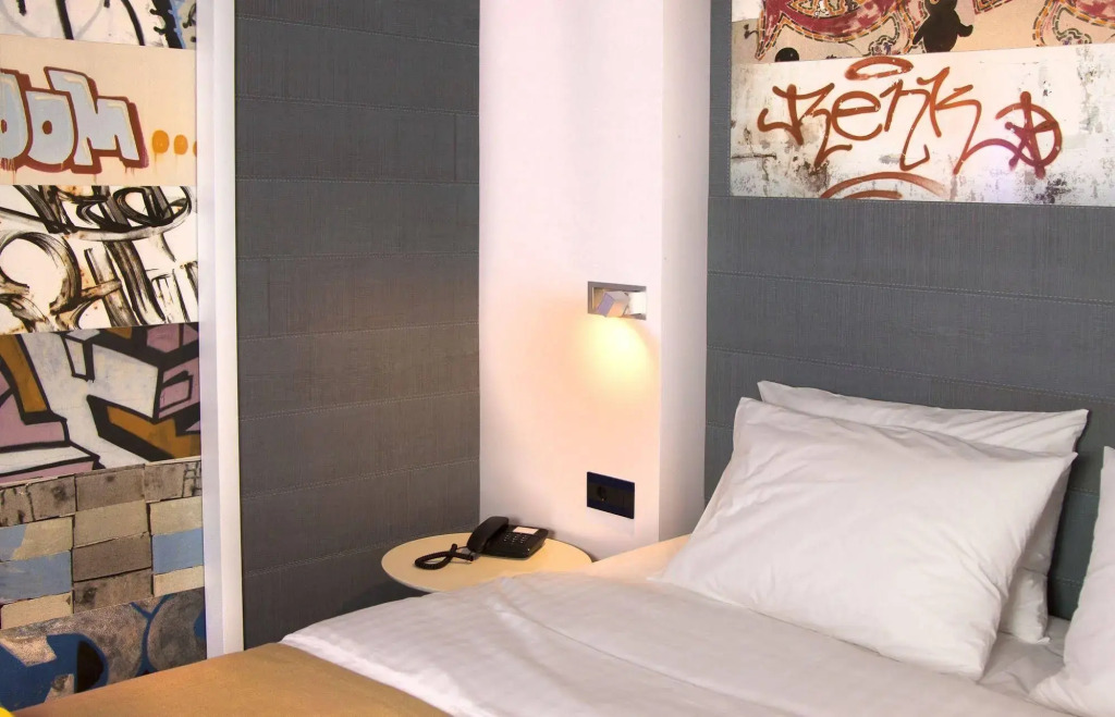 Essence Hotel