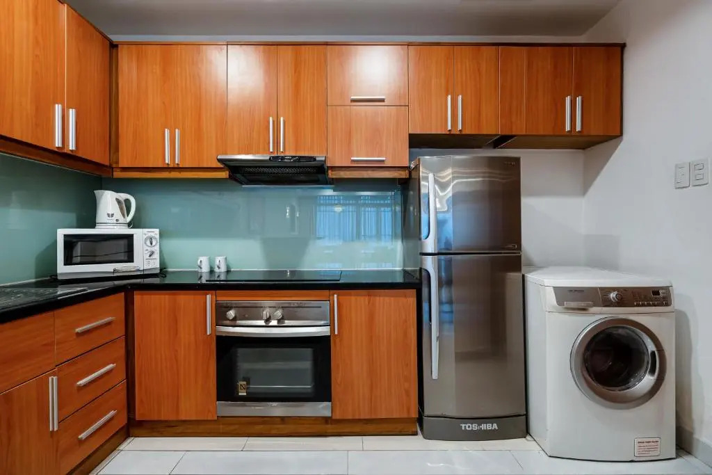 Spacious Central Apartments for Group and Family - Sailing Tower
