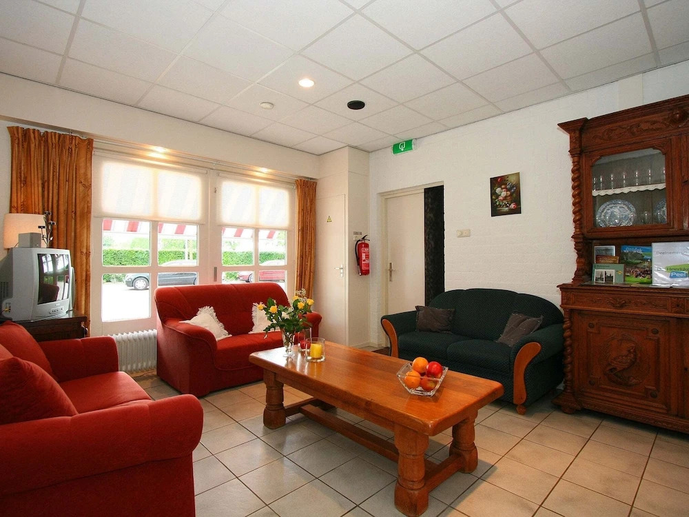 Countryside Holiday Home on the Edge of Groote Peel National Park