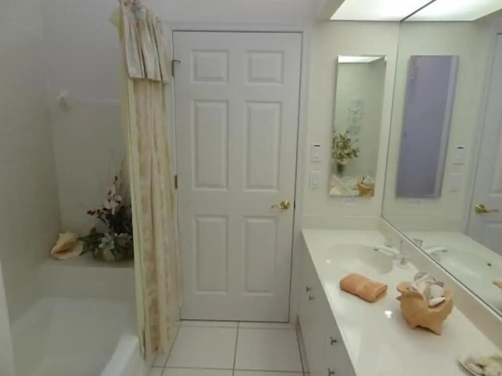 KEN486 3 Bedroom Holiday Home by Marco Naples Vacation Homes