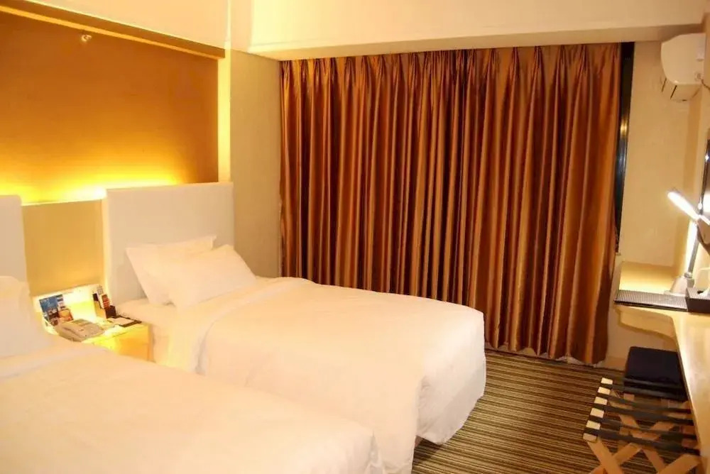 Zhuhai Yujing Business Hotel