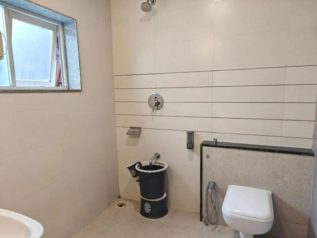 Central Inn, Kolhapur