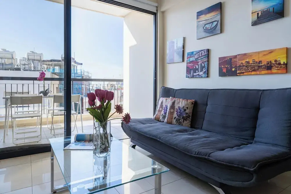Glade - 1 BR Apt. & Balcony in Larnaca