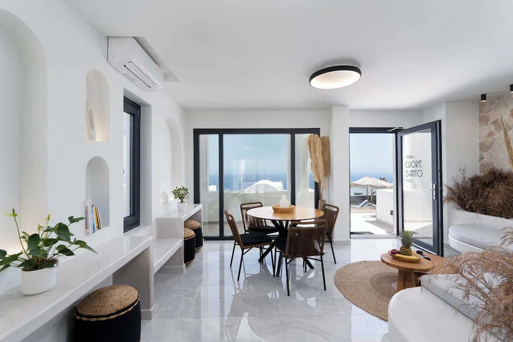 Cuore Santo Suites