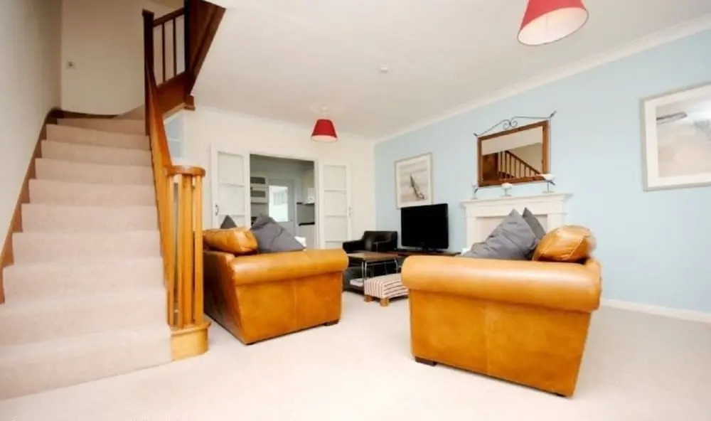 2 Walled Garden Cottages, West Wittering