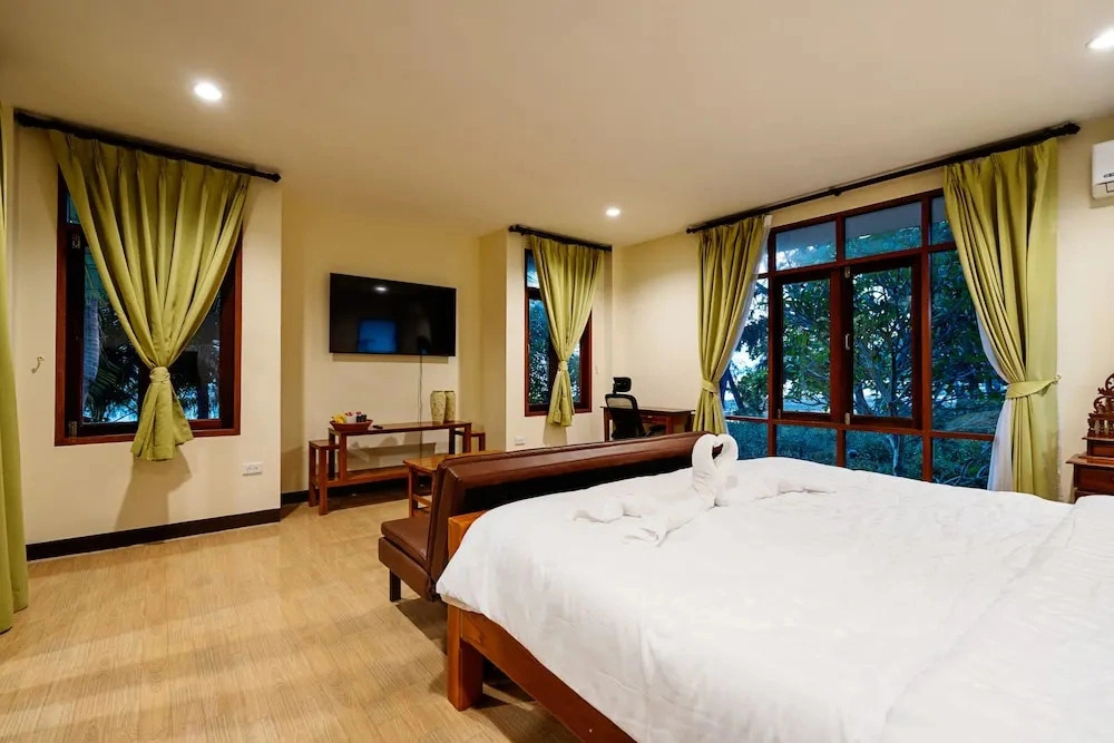 Green Heaven Bungalows
