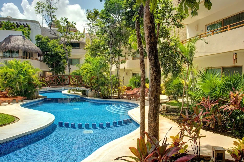 Bello Village 2 Bedroom Penthouse sleeps 5