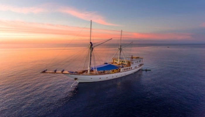 Tanaka Liveaboard Raja Ampat