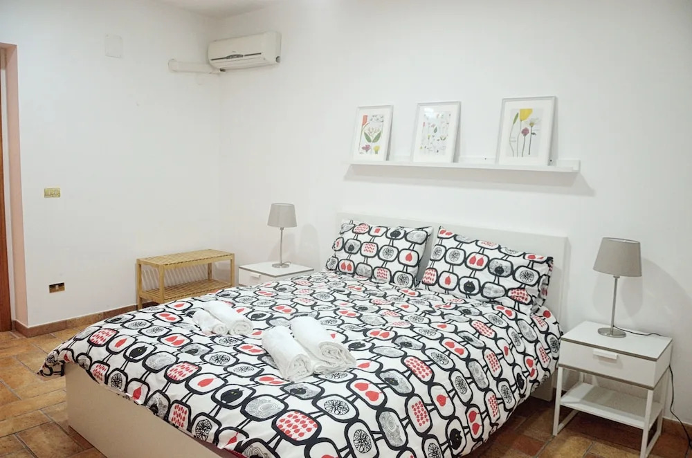 Salerno Suite