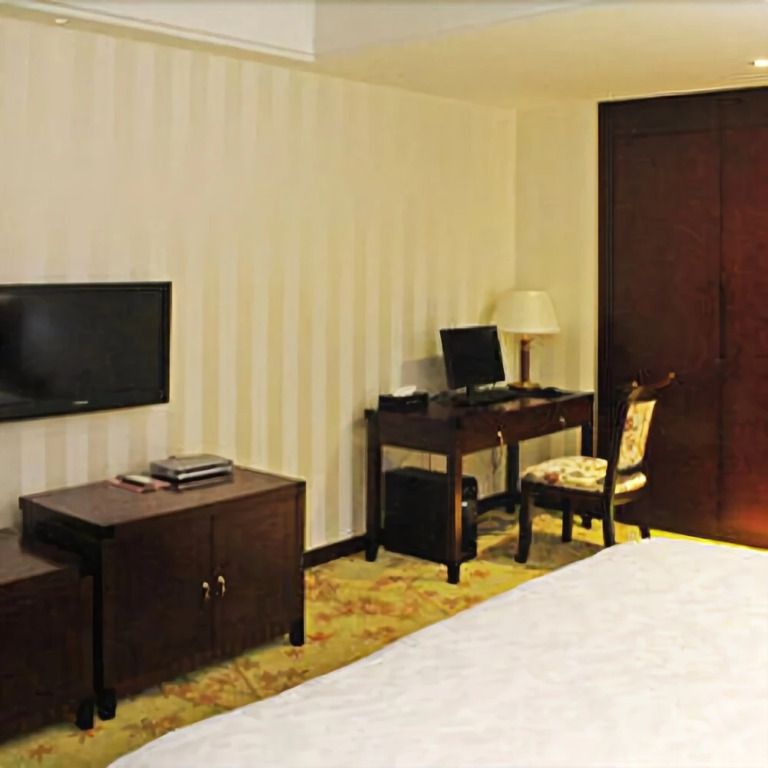 Yinzuo Hotel
