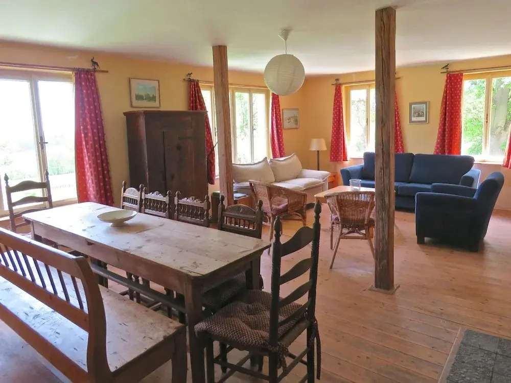 Milire Garden Family Home