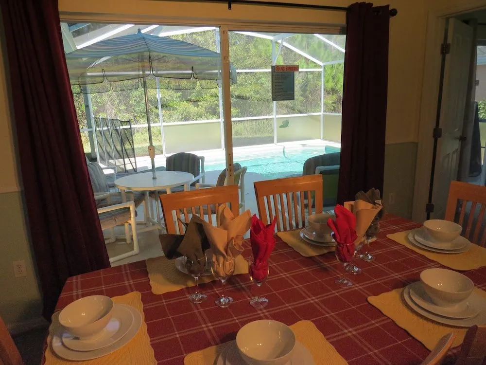 SVV Pool Homes
