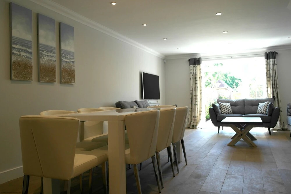 Westhampnett House , Chichester 492113