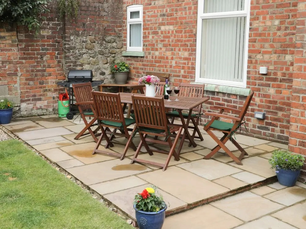 Roselea House