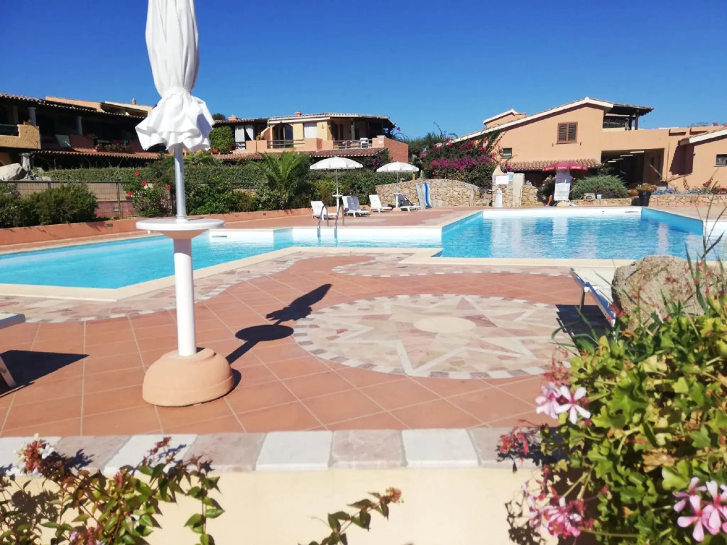 Pleasant Holiday Home in Marinella Near the sea