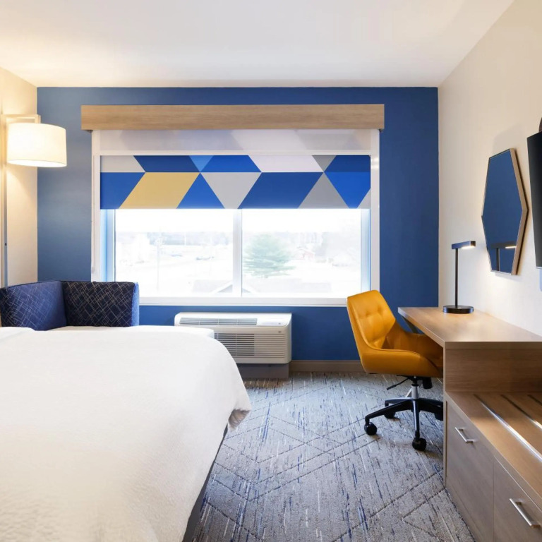 Holiday Inn Express Hotel & Suites Cleveland-Streetsboro by IHG