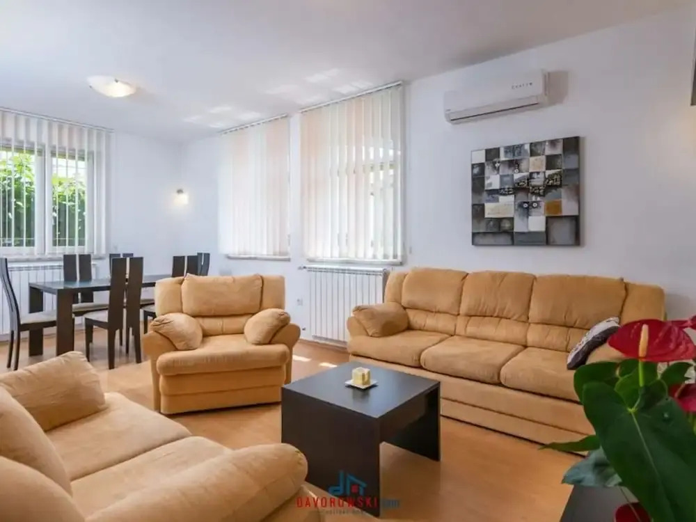 Andrea Comfortable Holiday Residence