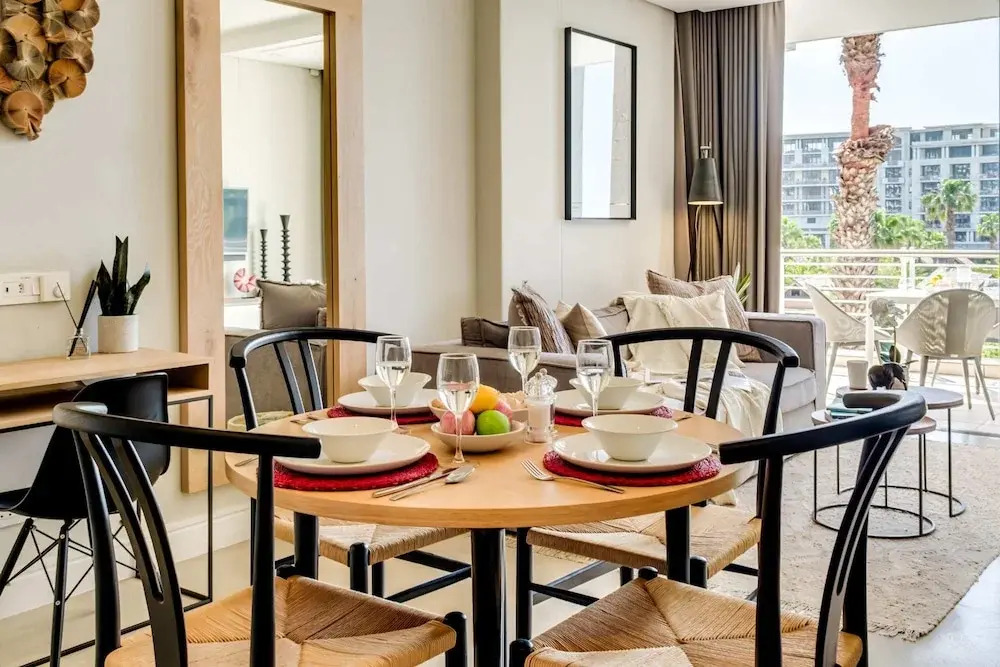 Stylish Retreat With Marina Views at Juliette 307